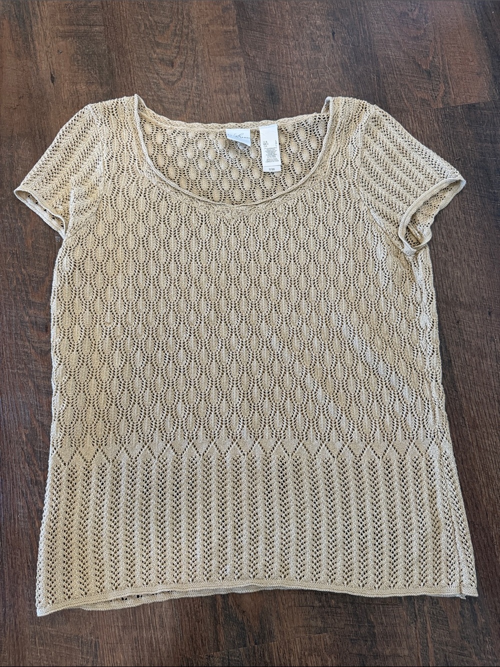 Emma James Gold metallic Open Weave Short Sleeve Pullover